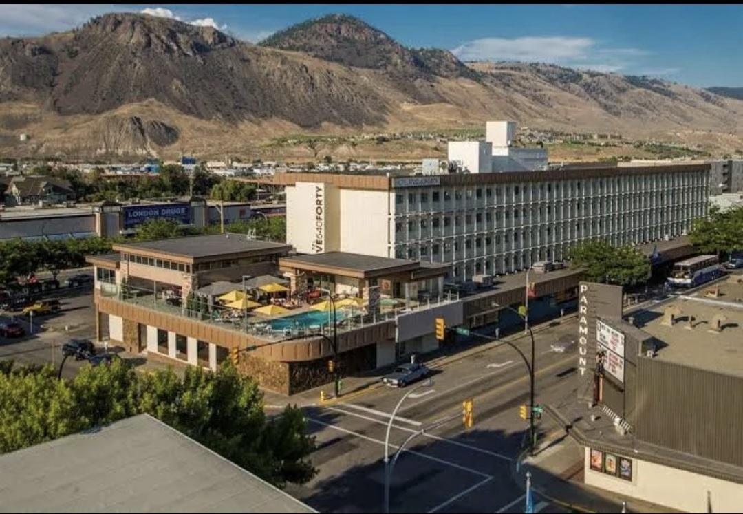 The Delta Hotel Parking